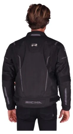 Richa Airstream 3 Motorjas 9 Richa Airstream 3 Motorjas -Shark Winkel 024718 100 4 Richa Airstream 3 Jacket
